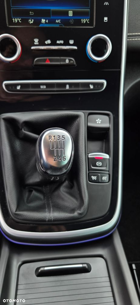 Renault Scenic Energy dCi 130 S&S Bose Edition - 27