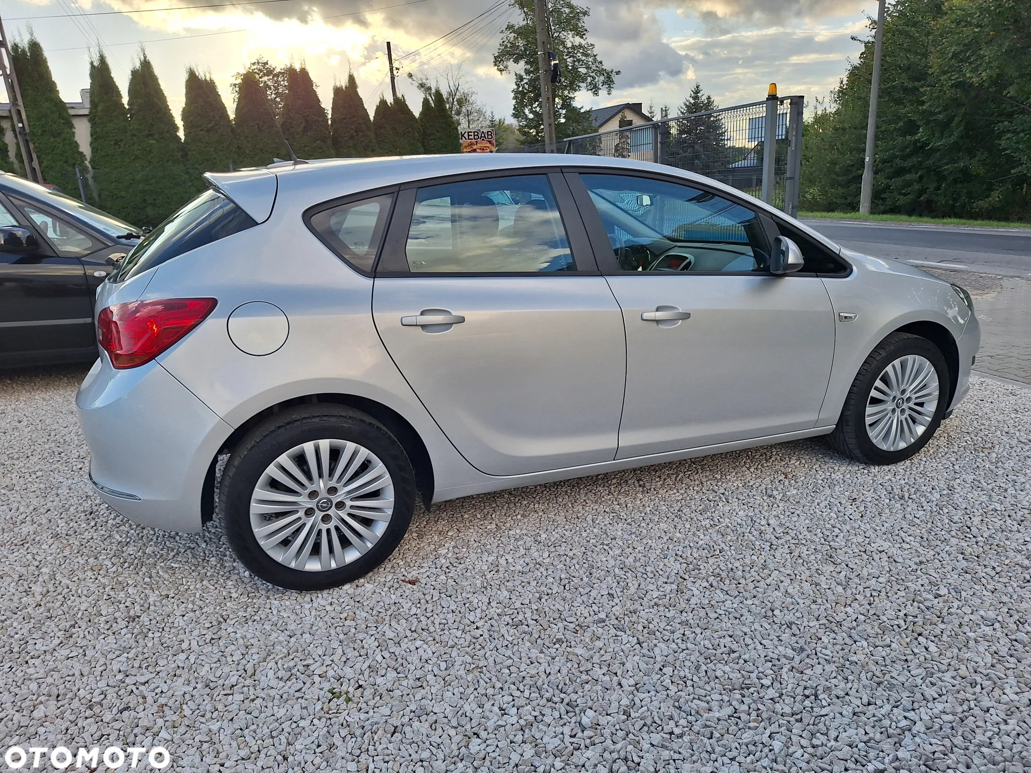 Opel Astra 1.6 Active - 14
