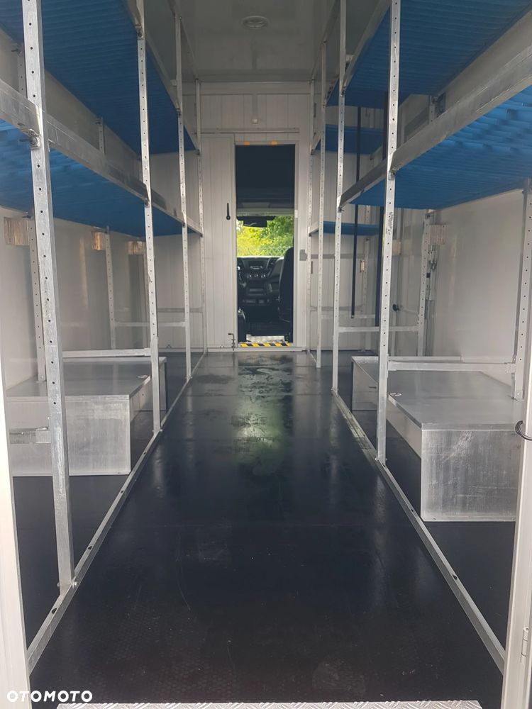 Iveco DAILY KONTENER NISKOPODŁOGOWY 4,43x2,23x2,42 SKLEP FOODTRUCK BAR KLIMA KONIOWÓZ KAMPER - 17