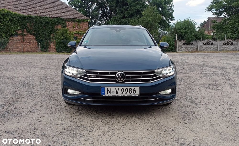 Volkswagen Passat Variant 2.0 TDI SCR DSG Business - 13