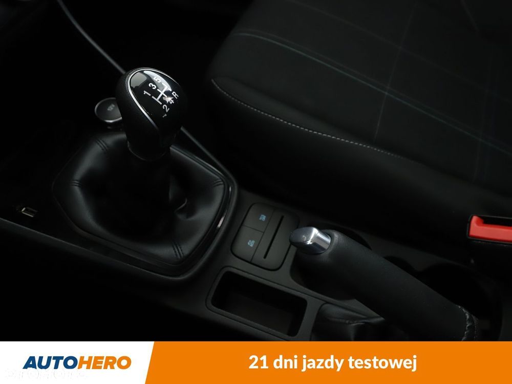 Ford Fiesta - 23