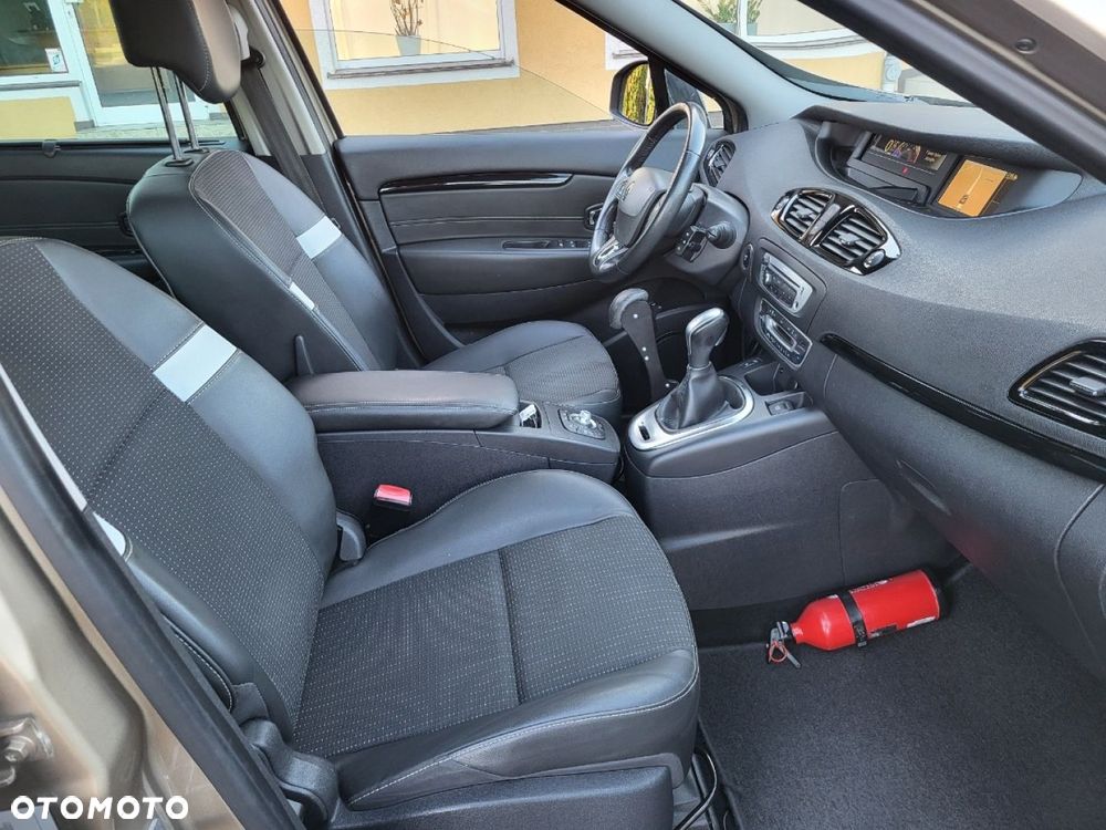 Renault Grand Scenic - 24