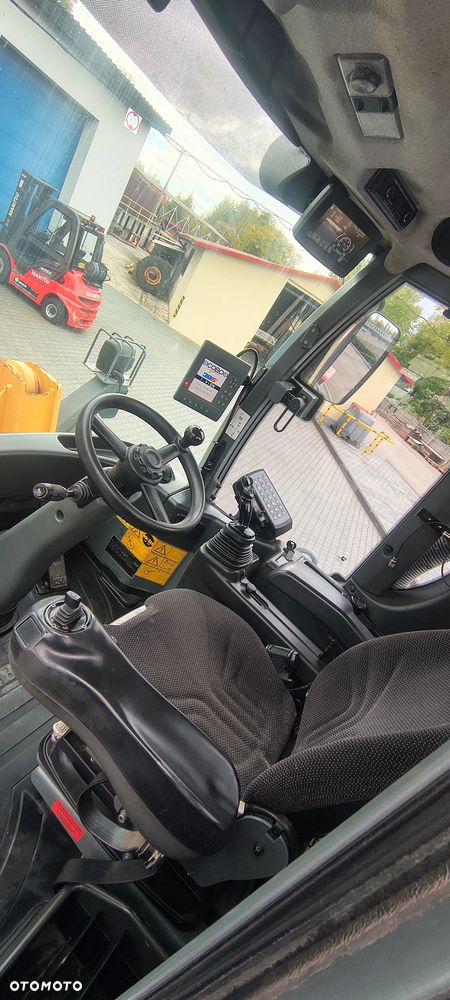Liebherr L 550 - 9