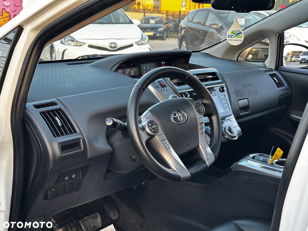 Toyota Prius+ (Hybrid) Executive - 27
