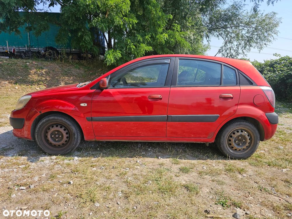 Kia Rio 1.6 Sport - 12