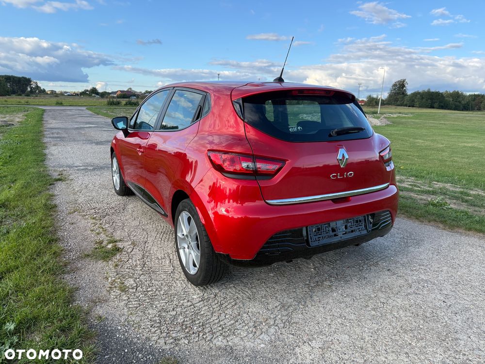Renault Clio 1.2 16V 75 Dynamique - 8