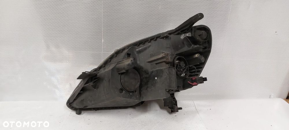 .  LAMPA PRZOD PRZEDNIA PRAWA OPEL ZAFIRA B - 4