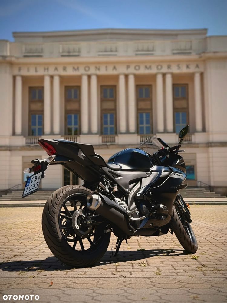 Yamaha YZF - 5