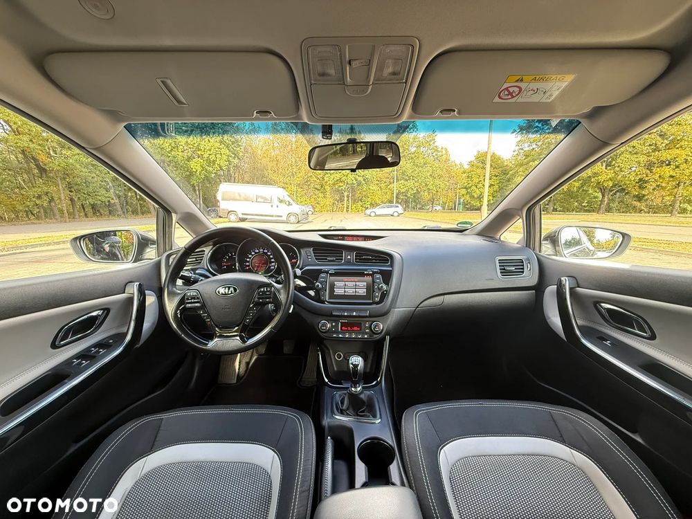 Kia Ceed Cee'd 1.6 CRDi Business Line - 15
