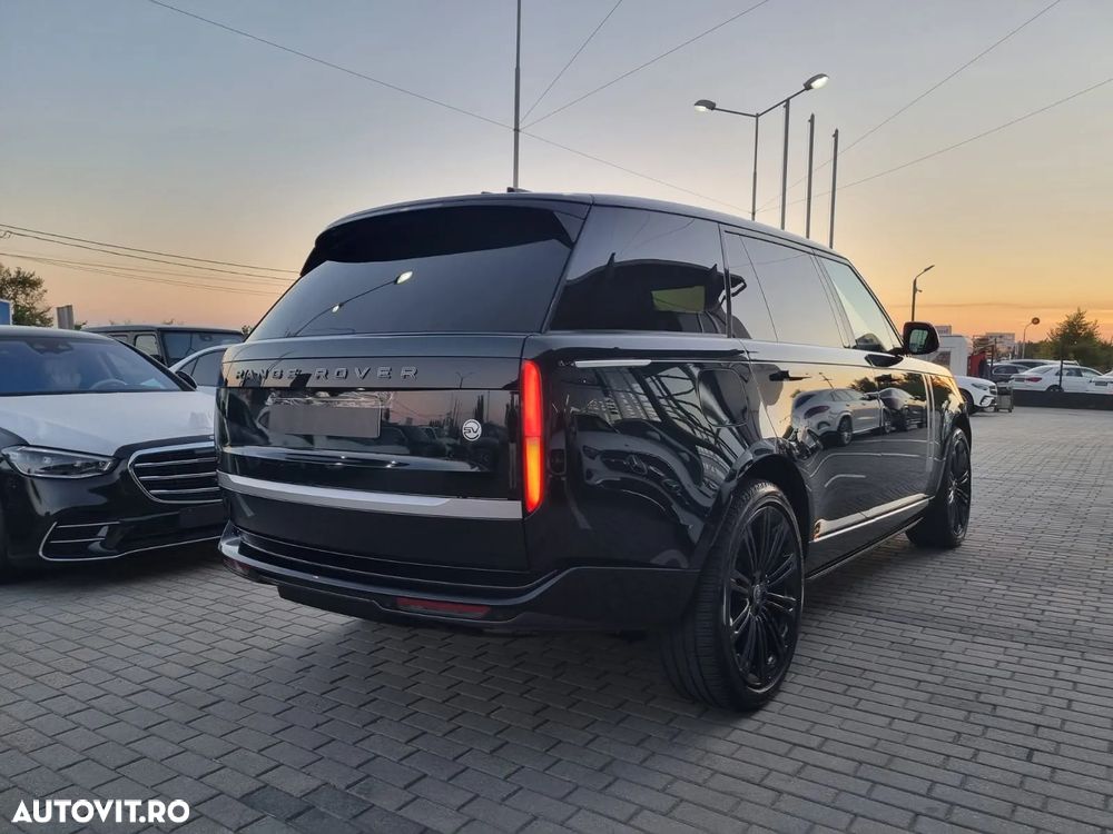 Land Rover Range Rover 4.4 V8 P530 LWB SV - 7