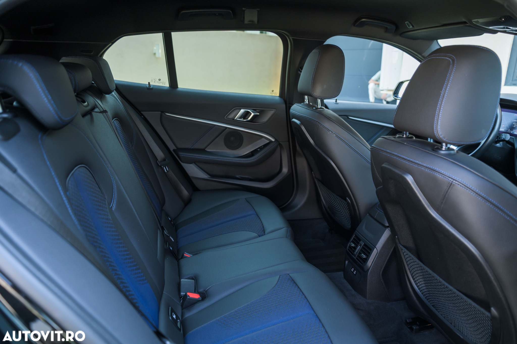 BMW Seria 1 118i Aut. M Sport - 24