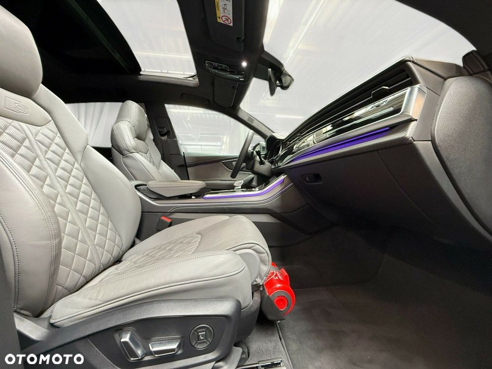 Audi SQ8 TFSI Quattro Tiptronic - 22