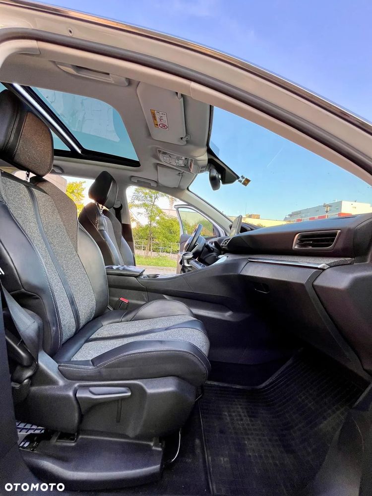 Peugeot 5008 1.6 BlueHDi Allure 7os - 12