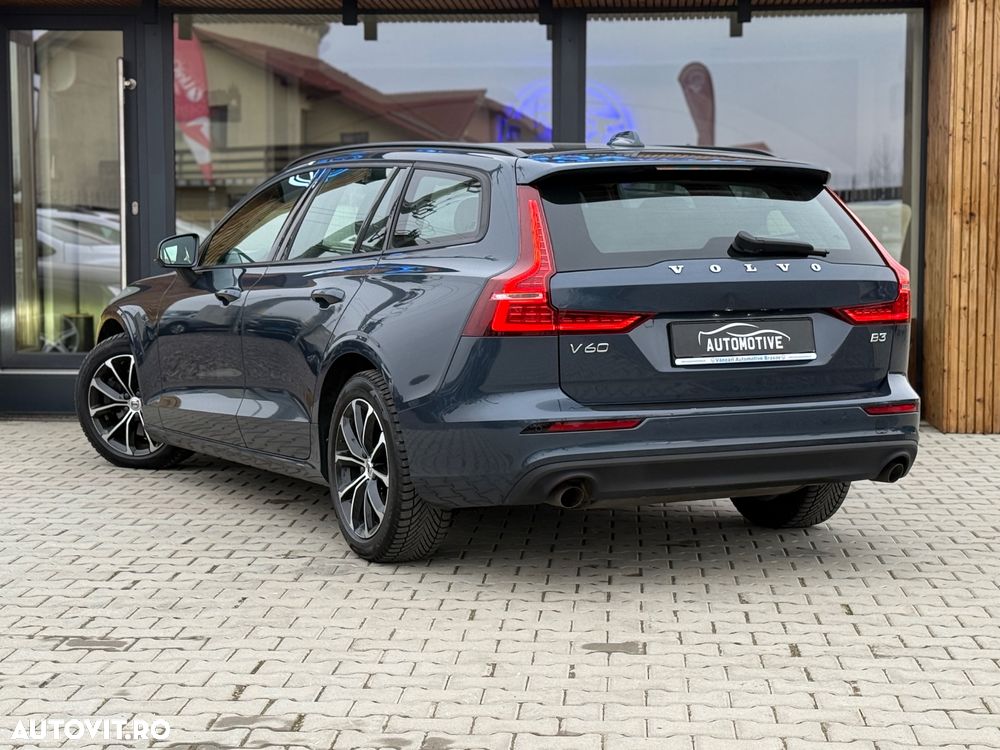 Volvo V60 B3 B DKG Momentum Pro - 5