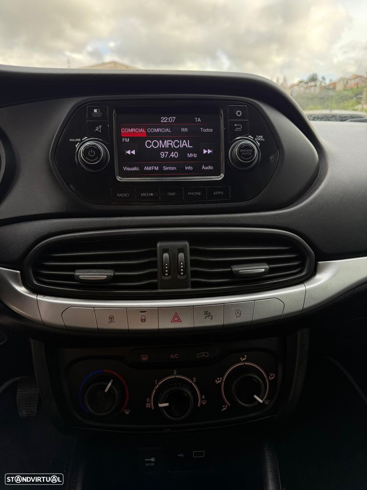 Fiat Tipo 1.3 M-Jet Street - 4