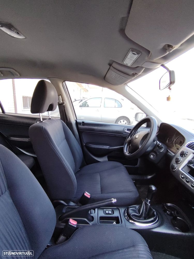 Honda Civic 1.3 IMA - 12