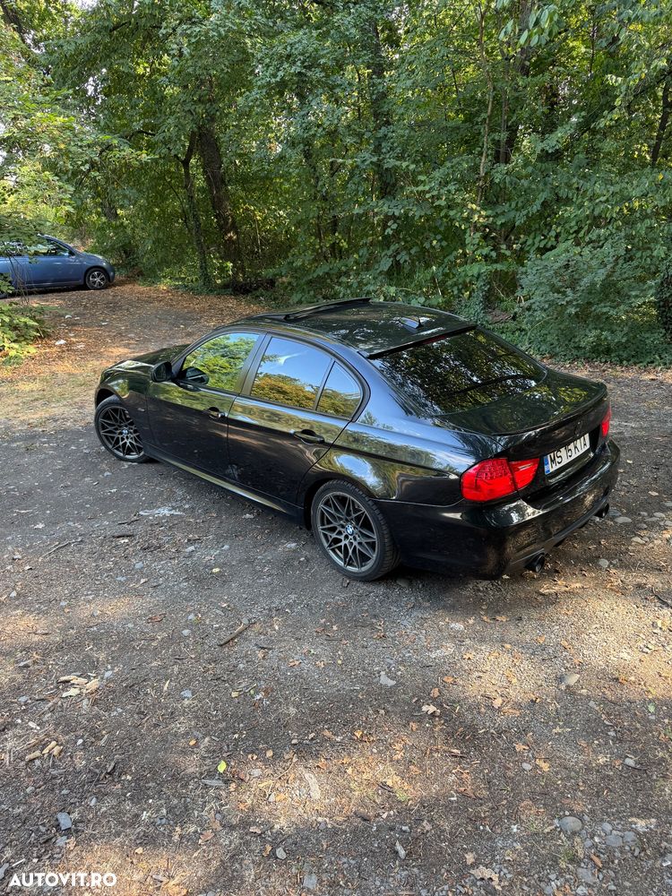 BMW Seria 3 320d xDrive - 5