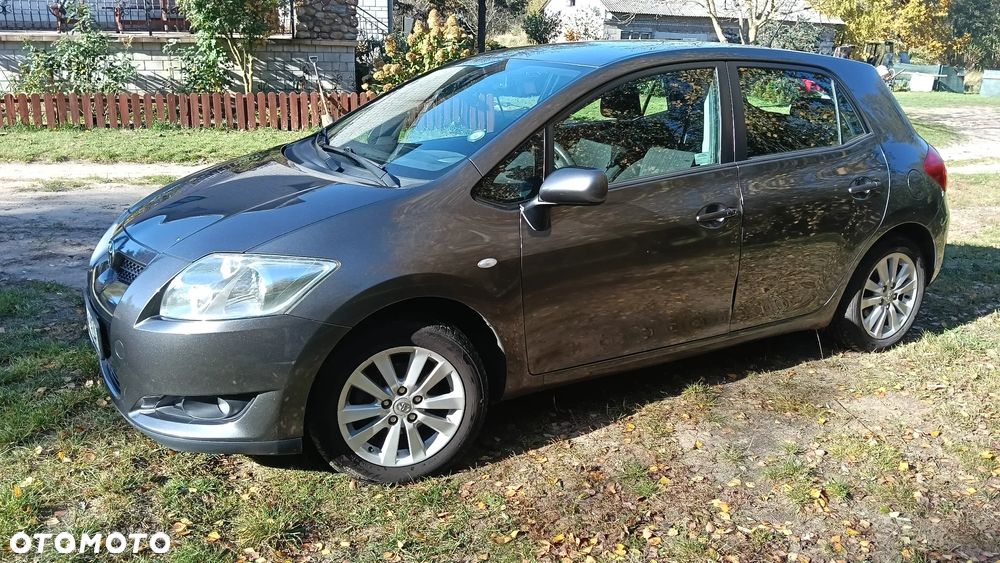 Toyota Auris 1.6 VVT-i Prestige - 3