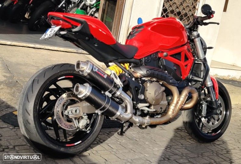 Ducati Monster 821 - 8