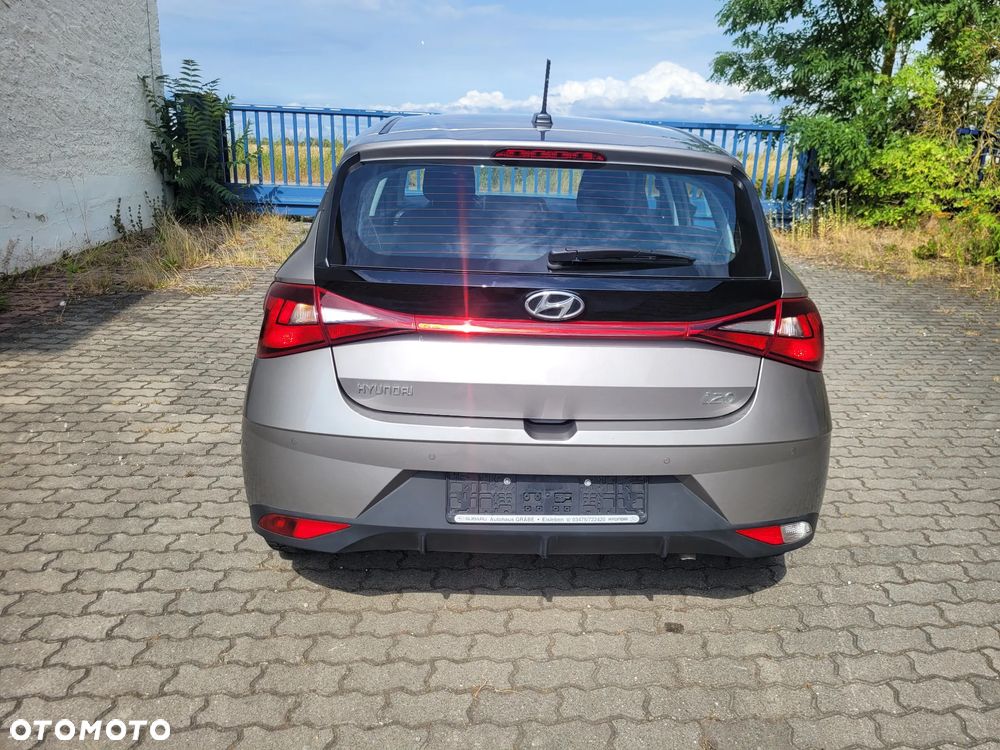 Hyundai i20 1.0 T-GDI 48V-Hybrid Connect & Go - 17