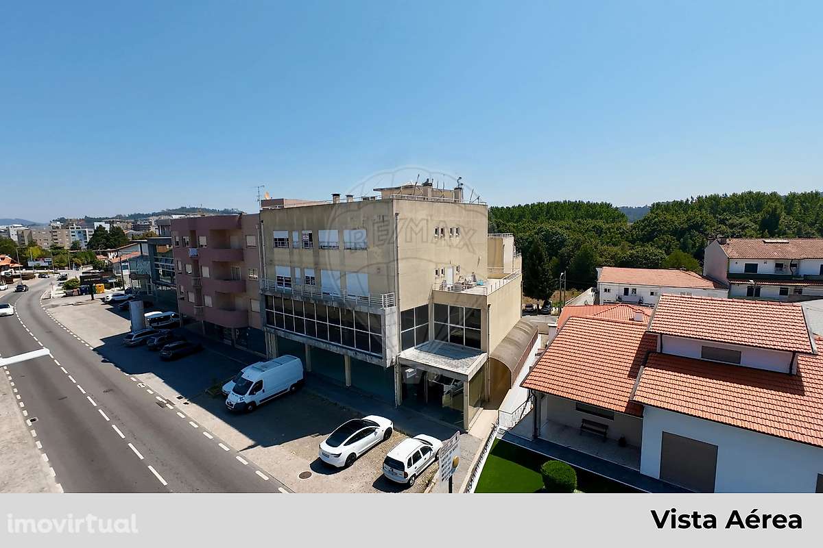 Loja  para arrendamento - Grande imagem: 2/39