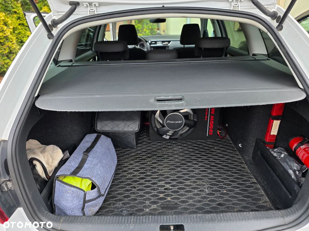 Skoda Octavia 2.0 TDI Style DSG - 12