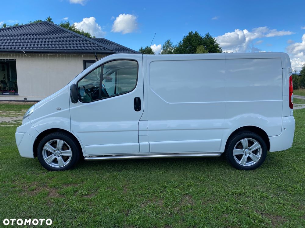 Renault Trafic - 11