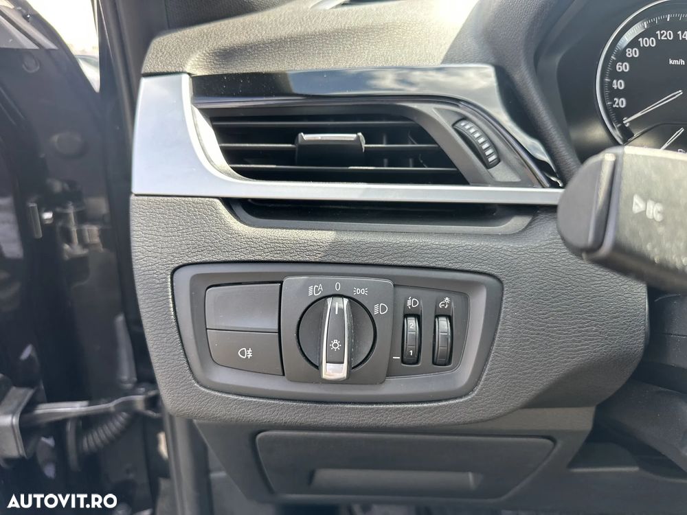 BMW X1 - 15