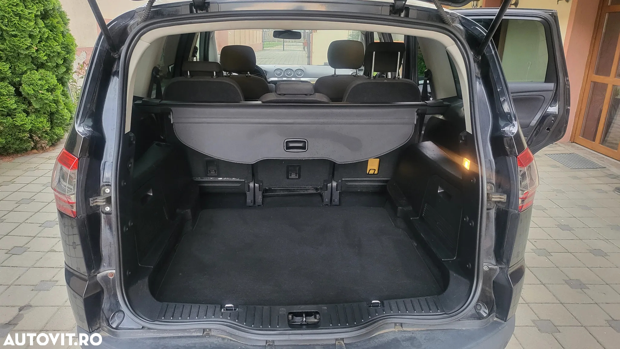Ford S-Max 2.0 TDCi Titanium - 14