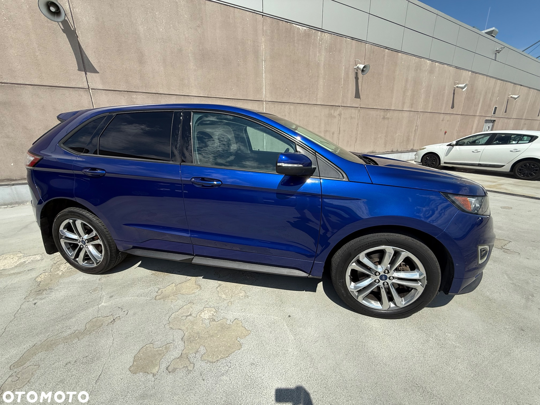 Ford Edge - 4