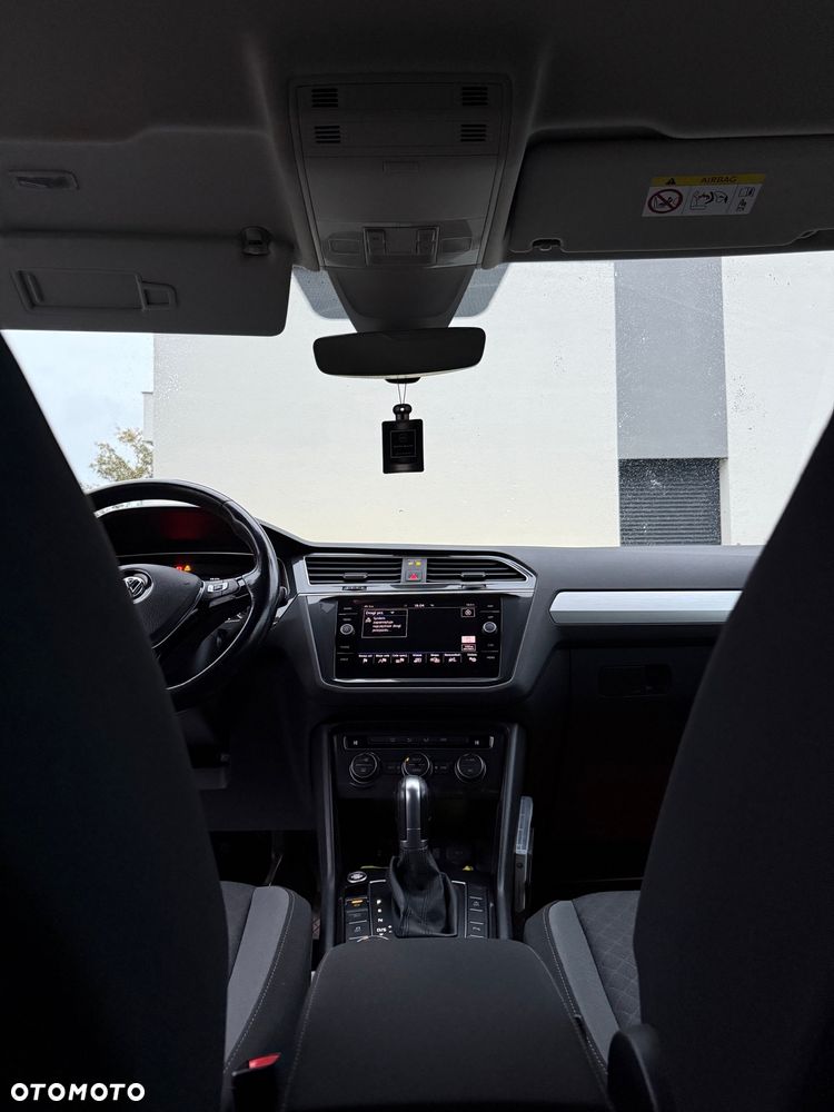Volkswagen Tiguan - 9