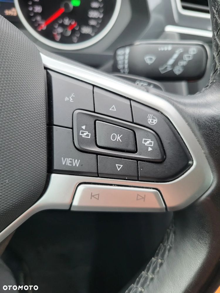 Volkswagen Tiguan 2.0 TDI SCR 4Mot Life DSG - 10