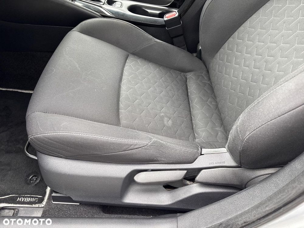 Toyota Corolla 2.0 Hybrid Comfort - 12