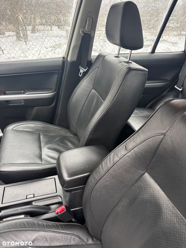 Suzuki Grand Vitara 1.9 DDiS - 6