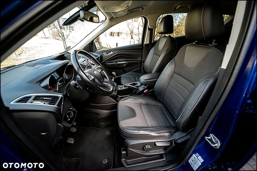 Ford Kuga - 17