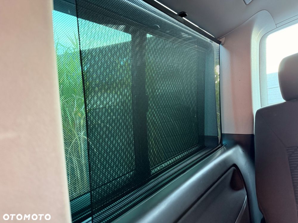 Volkswagen Multivan - 18