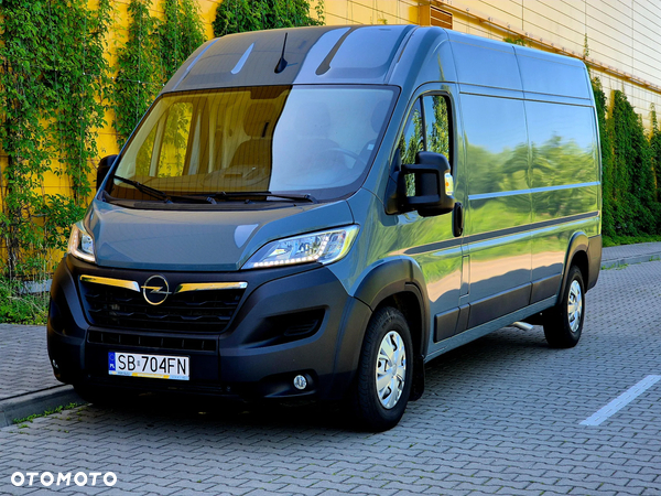 Opel Movano