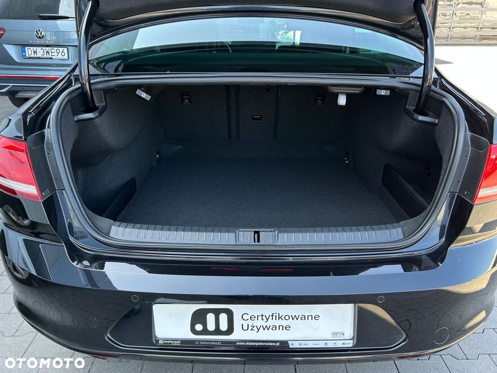 Volkswagen Passat 1.8 TSI BMT Comfortline DSG - 10