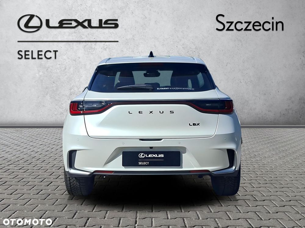 Lexus LBX 1.5 Hybrid Elegant - 4