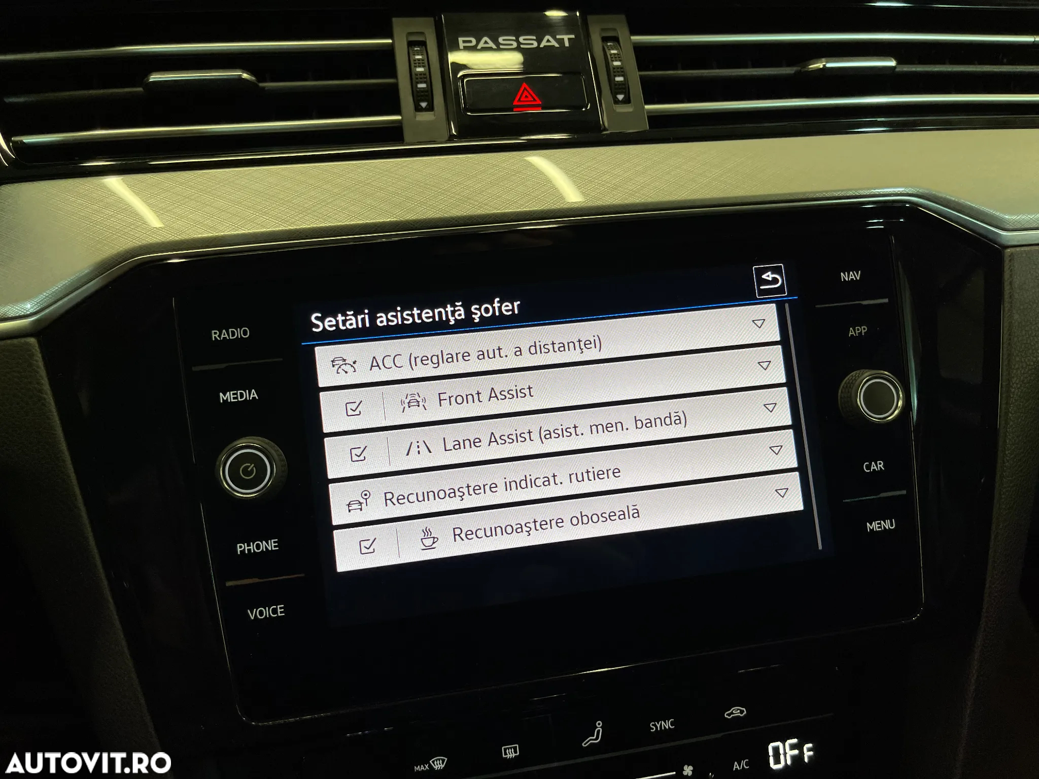 Volkswagen Passat Variant 2.0 TDI DSG Comfortline - 16
