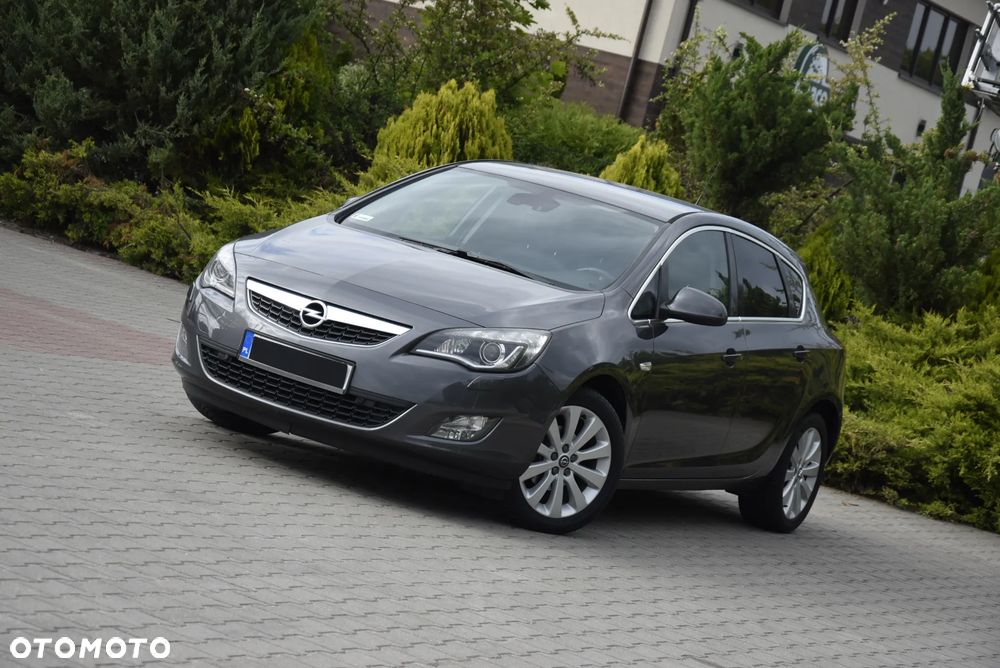 Opel Astra 1.6 Enjoy EU6 - 15