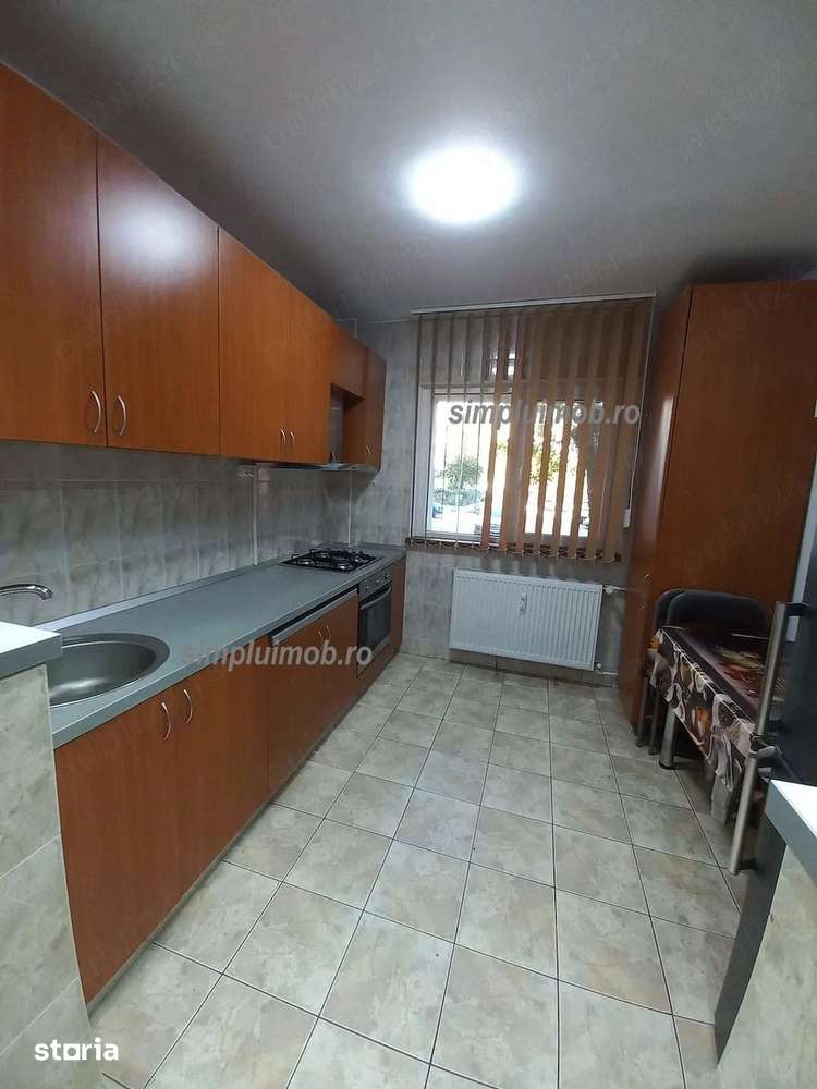Garsoniera Decomandata Vitan - Imagine principală: 2/6