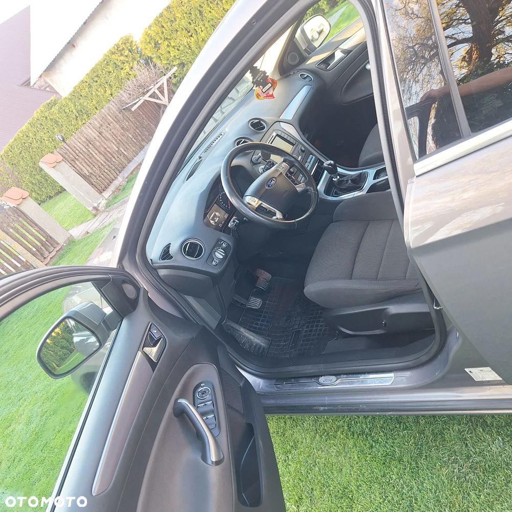 Ford Mondeo 1.6 T Gold X Plus - 16