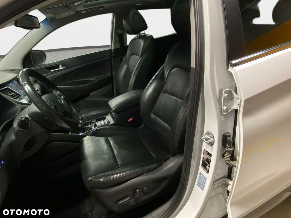 Hyundai Tucson - 31