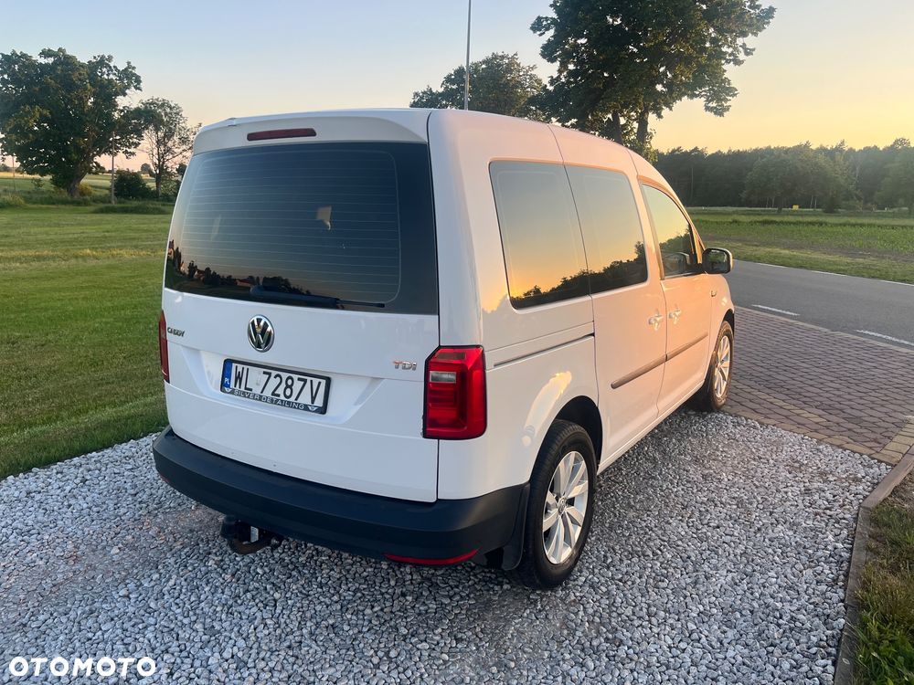 Volkswagen Caddy 2.0 TDI Comfortline - 6