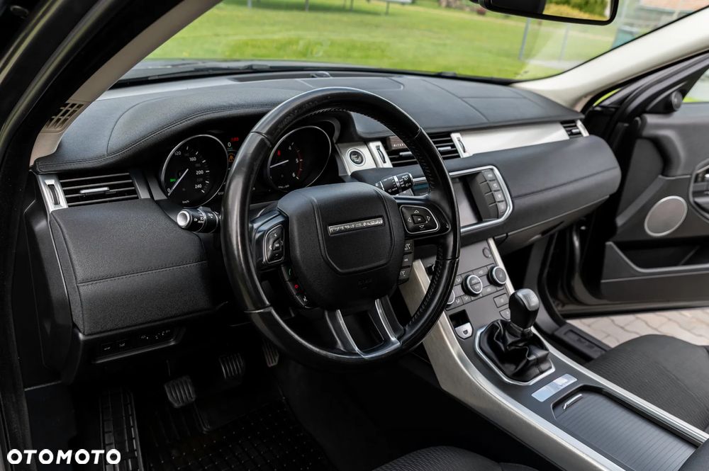 Land Rover Range Rover Evoque - 25