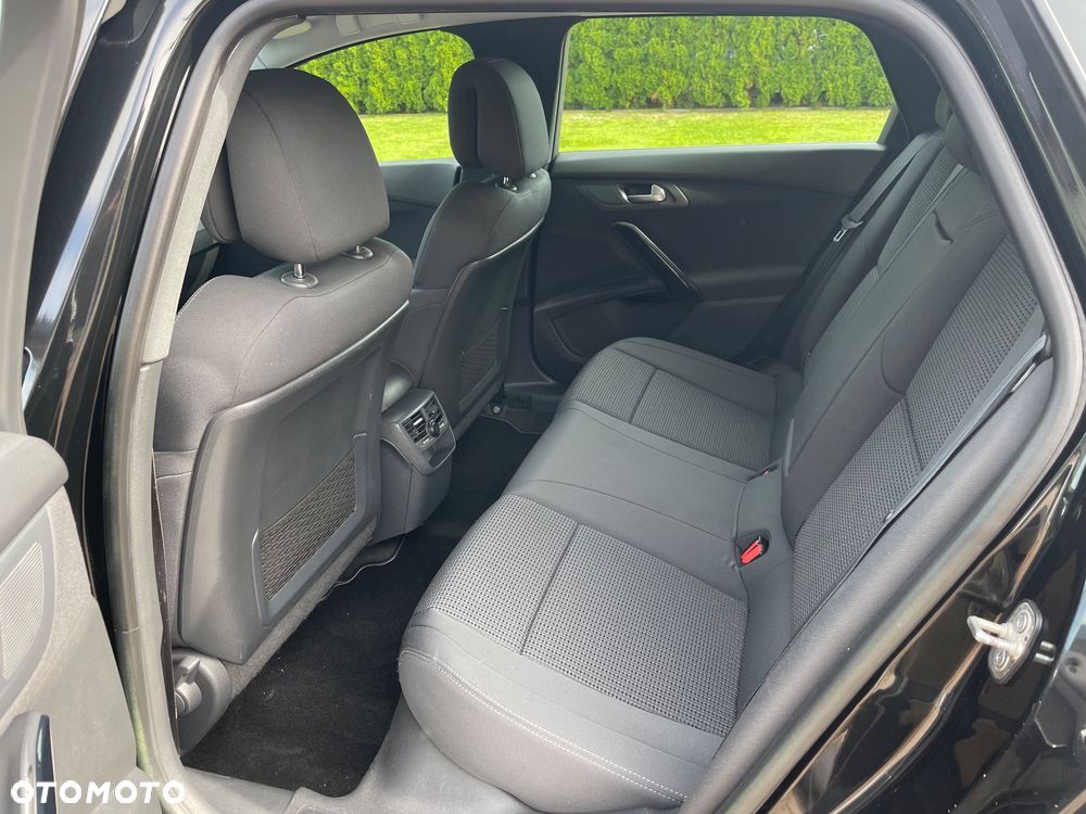 Peugeot 508 - 8