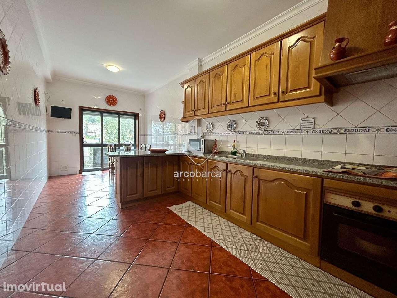 Apartamento T2, centro, garagem, 2 varandas - Arcos de Valdevez - Grande imagem: 5/19