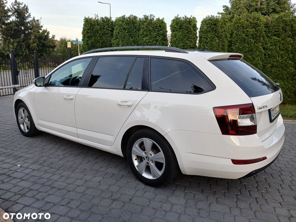 Skoda Octavia 2.0 TDI Elegance - 20
