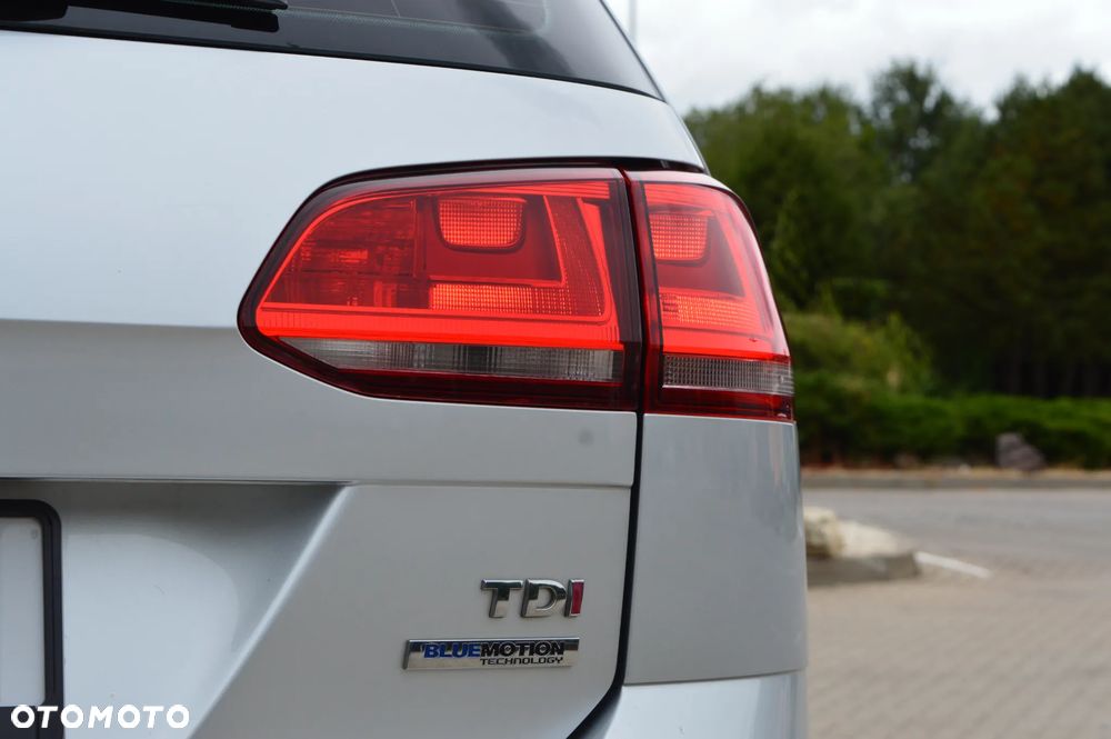 Volkswagen Golf 1.6 TDI BlueMotion Technology Comfortline - 15